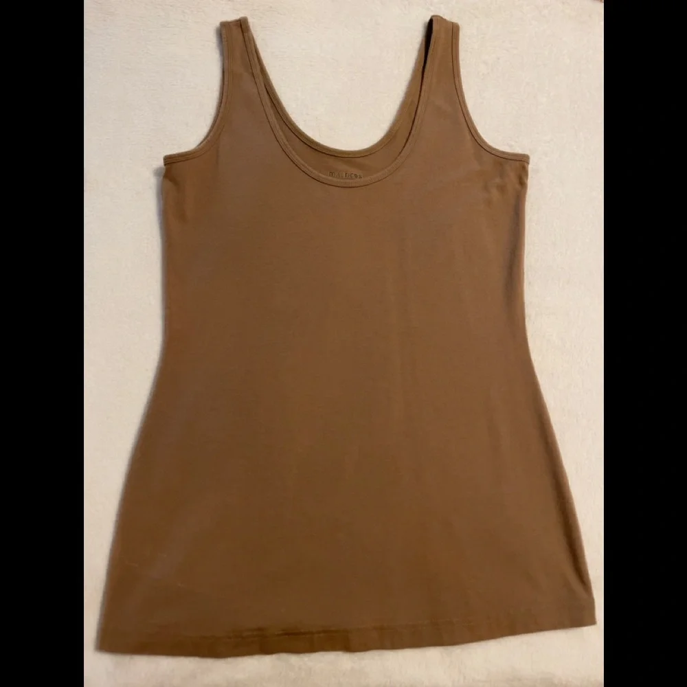 Maurice’s Tank Top - Picture 1 of 5